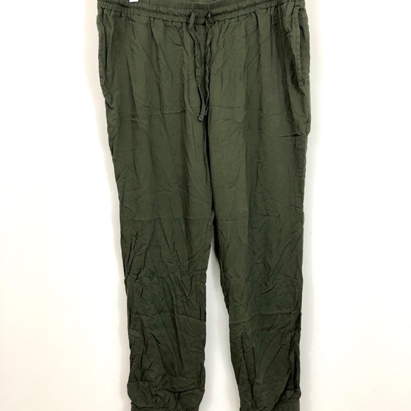 3/$23 Army Green Joggers Size XL - Picture 3 of 7